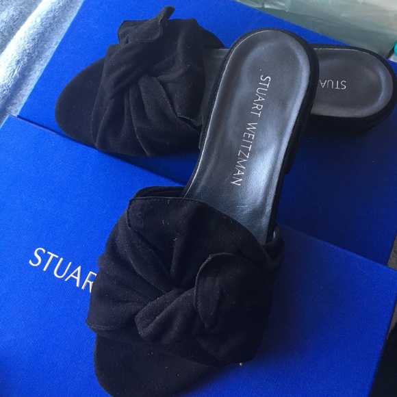 Stuart Weitzman Giftwrap Suede Sandals - Picture 2 of 7